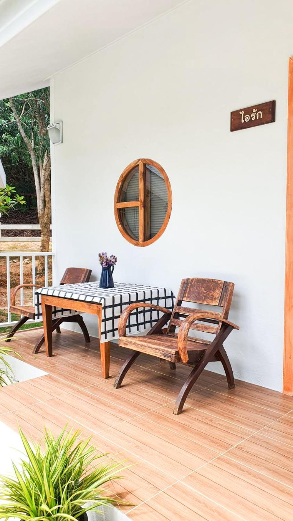 Dhanhill Bed&Cafe Ban Bu Khanun Luaran gambar